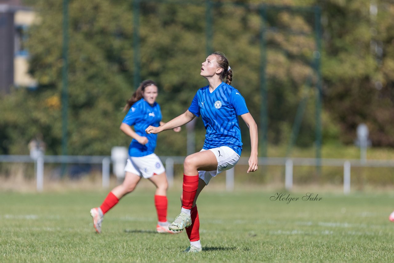 Bild 116 - F Holstein Kiel 2 - SSG Rot-Schwarz Kiel 2 : Ergebnis: 5:0